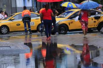 Pronostican lluvias y tormentas para varias provincias de Panamá este sábado