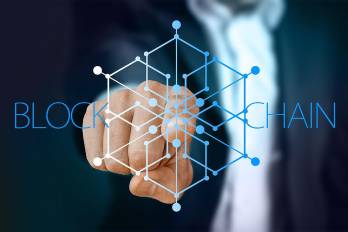 Las regulaciones, además de ofrecer seguridad jurídica y transparencia para los usuarios, incentivan el desarrollo de tecnologías blockchain.