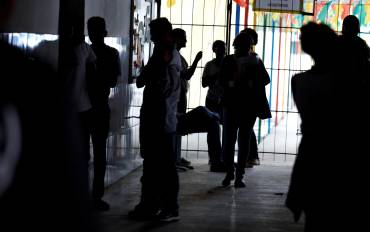 ¿Por qué abandonan la escuela los estudiantes panameños?