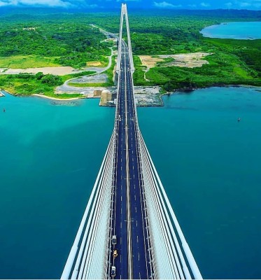 El Puente Atlántico es el tercer puente sobre el Canal de Panamá.
