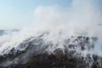 Delgado mencionó que el costo de controlar el incendio podría rondar en los 650 mil dólares.