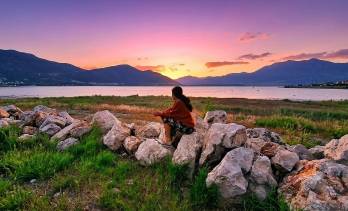El atardecer desde el lago Eğirdir.