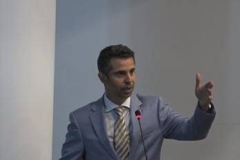 El director de Pandeportes, Miguel Ordóñez, responde críticas por fallas en aire acondicionado de la Arena Roberto Durán.