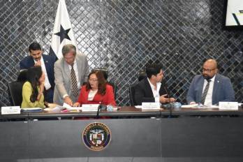 Asamblea fija plazo de 15 días para comparecencia de ministros citados