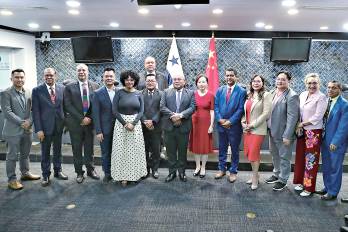Grupo Parlamentario de Amistad entre China y Panamá.
