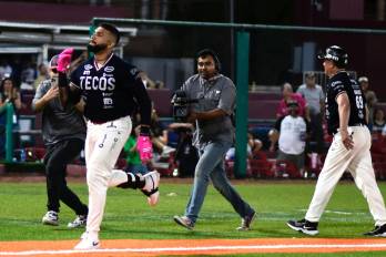 Johan Camargo de los Tecos de Dos Laredos.