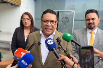 El director general de la CSS, Dino Mon Vásquez, explicó que no se trata de errores administrativos aislados, sino de un patrón organizado de fraude, presuntamente ejecutado con la participación de funcionarios y terceros externos.