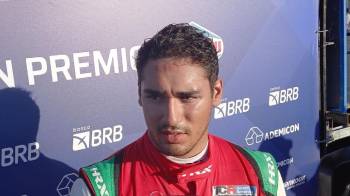 El joven piloto panameño, Luis Ramírez.
