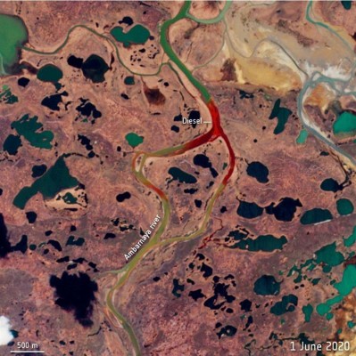Imagen capturada por la misión Sentinel-2 de Copernicus en la que se aprecia el recorrido tras la fuga de unas 20.000 toneladas de diésel por el río Ambárnaya durante los días 31 de mayo y 1 de junio, en Norilsk, Rusia