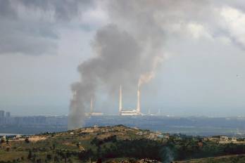 De acuerdo información difundida por el medio, el operativo de recuperación se llevó a cabo en medio de condiciones complejas, en una zona donde persisten tensiones y riesgos operativos.