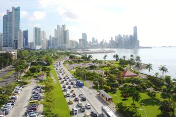 El crecimiento futuro de Panamá dependerá de la innovación, el desarrollo del capital humano y un liderazgo capaz de gestionar el cambio constante, según INCAE.