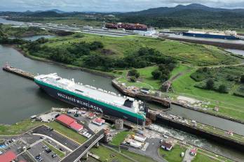 En septiembre de 2026, el Canal de Panamá registró un incremento del 3.23% en el tráfico general respecto al mismo mes de 2025. Del total de buques de alto calado, las esclusas Panamax concentraron el 71.79% de los pasos, frente a un 28.21% atendido en el complejo Neopanamax.