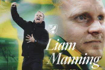 Liam Manning anunciado por el club.