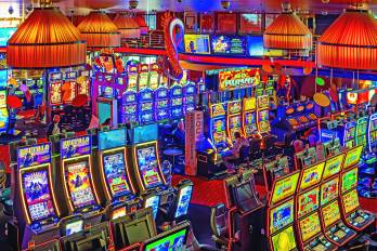 Las máquinas tragamonedas generan la mayor cantidad de ingresos a los casinos.