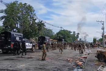 El gobierno busca recuperar el orden en Bocas del Toro tras días de violencia, saqueos y cierres de vías.