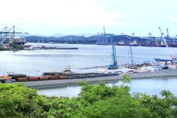 En el contrato con la empresa portuaria, la CSJ encuentra que la desigualdad se invirtió, favoreciendo desproporcionadamente a la empresa y despojando al Estado de sus herramientas de control soberano.