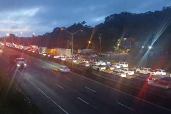 Se instó a las empresas a flexibilizar los horarios de entrada de sus colaboradores o promover el teletrabajo ante la situación.