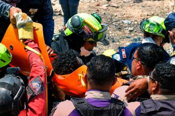 El rescate fue celebrado por los equipos de emergencia presentes en el lugar.