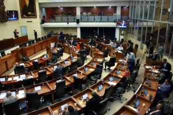También hay expectativa sobre si se aprobarán las reformas que establecen que los proyectos sean debatidos en el orden cronológico.