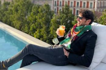 Cayetano es hijo del también torero Francisco Rivera Paquirri, que murió en septiembre de 1984.