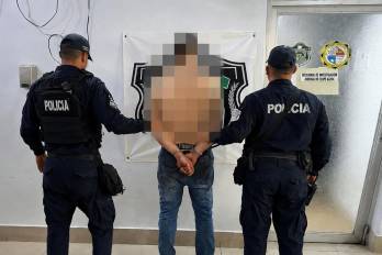 El ciudadano fue puesto a órdenes de las autoridades competentes para los trámites correspondientes.