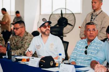 El presidente colombiano Abelardo De La Espriella durante el Consejo de Seguridad en Barranquilla.