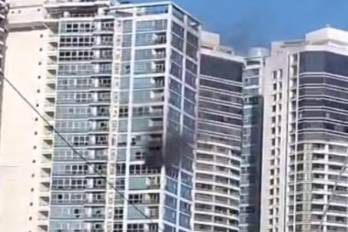 Para acceder al inmueble fue necesario realizar una entrada forzada, lo que permitió a las unidades iniciar las maniobras de extinción.