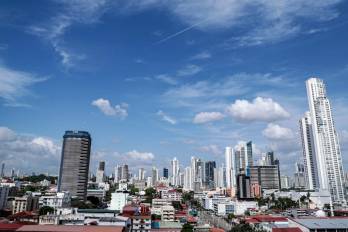 Se actualiza el procedimiento al incorporar mecanismos tecnológicos para verificar la identidad de manera más ágil y eficiente.