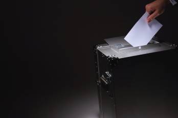 El estado actual de la democracia en América Latina: luces y sombras