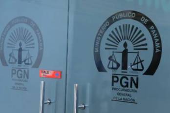 Las actuaciones se desarrollaron dentro de las instalaciones del CAI, donde equipos del Ministerio Público, acompañados por peritos y personal forense, realizaron verificaciones técnicas y el levantamiento de información