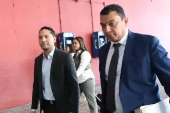 El equipo legal hace constar que Meneses, de manera expresa y categórica, reitera su compromiso de acudir puntualmente a la audiencia que sea programada.