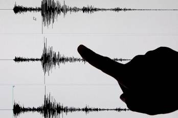El sismo fue superficial, con una profundidad inferior a 30 kilómetros.