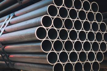 En 2024, según datos de Alacero, la demanda mundial de acero crudo alcanzó los 1.870 millones de toneladas.