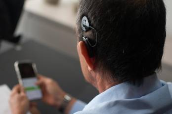 Escuchar a tiempo: una decisión que impacta toda la vida