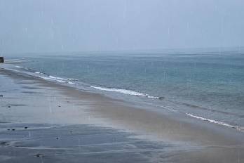 La institución indicó que estas condiciones incrementarán la probabilidad de corrientes de resaca en zonas de playa.