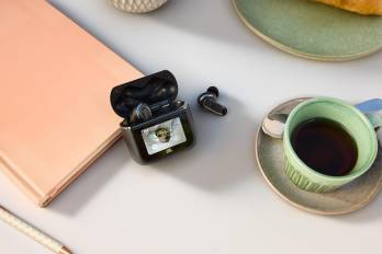 Los JBL Tour Pro 3, los audífonos in-ear premium de la marca, están pensados para quienes buscan una experiencia mucho más envolvente.
