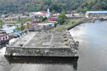 Las intensas lluvias del 3 de noviembre provocaron inundaciones en Portobelo, afectando el Fuerte de San Jerónimo, parte del Sitio de Patrimonio Mundial de la Unesco.