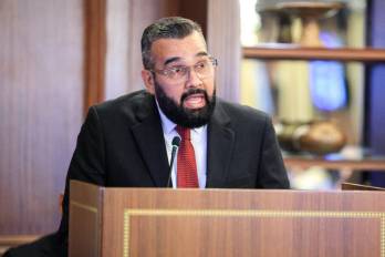 Tercero ocupó cargos como director ejecutivo, abogado asesor y director de Administración y Finanzas en la Autoridad Nacional de los Servicios Públicos.