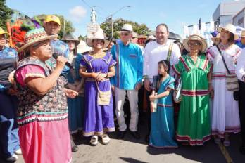 La festividad no solo celebra la rica herencia cultural de las comarcas, sino que también impulsa el turismo.