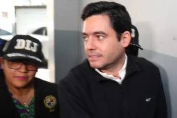 El fallo indica que, luego de evaluar el recurso, no se cumplían los requisitos necesarios para su admisión.