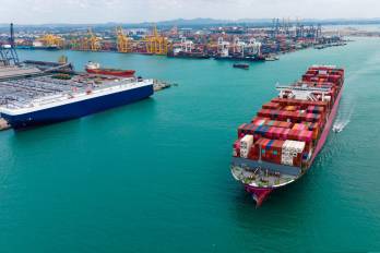 El transporte marítimo es clave para el comercio mundial de mercancías.