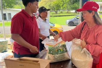 El IMA recordó a los asistentes llevar su cédula y bolsa reutilizable para realizar las compras.