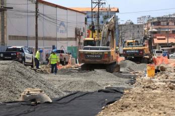 El funcionario afirmó que este caso evidencia el impacto que tienen los retrasos en las obras públicas sobre la calidad de vida de la población.