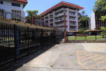 La Universidad de Panamá tomó medidas ante el congestionamiento vehicular.