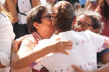 En México, la presidenta Claudia Sheinbaum dedicó un extenso mensaje a las madres mexicanas
