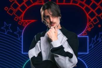 Danny Ocean fue incluido en la lista de los artistas oficiales del campeonato de fútbol.