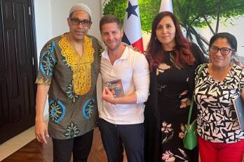 La fotografía fue captada el día del encuentro entre Pérez, Mizrachi y Zárate de Pérez. A la reunión también asistió Aleida Duartes, directora ejecutiva de la Fundación Danilo Pérez.