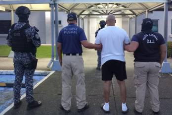 La Policía Nacional señaló que el trabajo coordinado con organismos internacionales ha permitido identificar, ubicar y capturar a personas que intentaban sustraerse de la acción de la justicia.