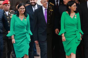 La prenda pertenece a la marca italiana Chiara Boni La Petite Robe.