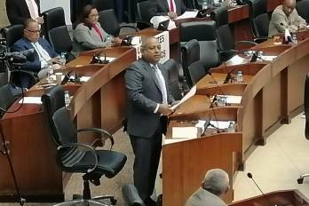 El anteproyecto dispone que la AAUD deberá implementar de manera progresiva la cobertura total del servicio de aseo en San Miguelito.